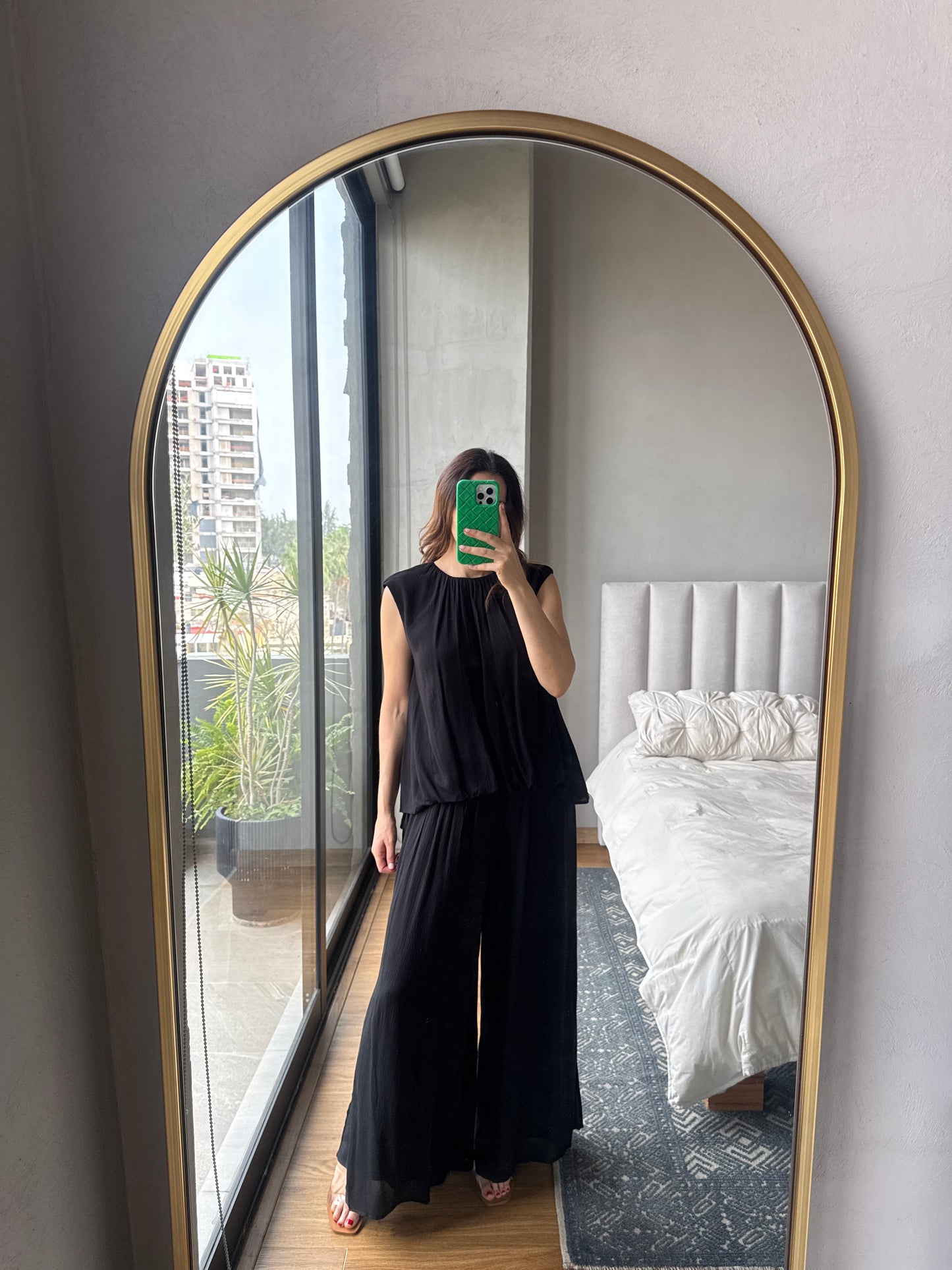 Set blusa y falda pantalón negro