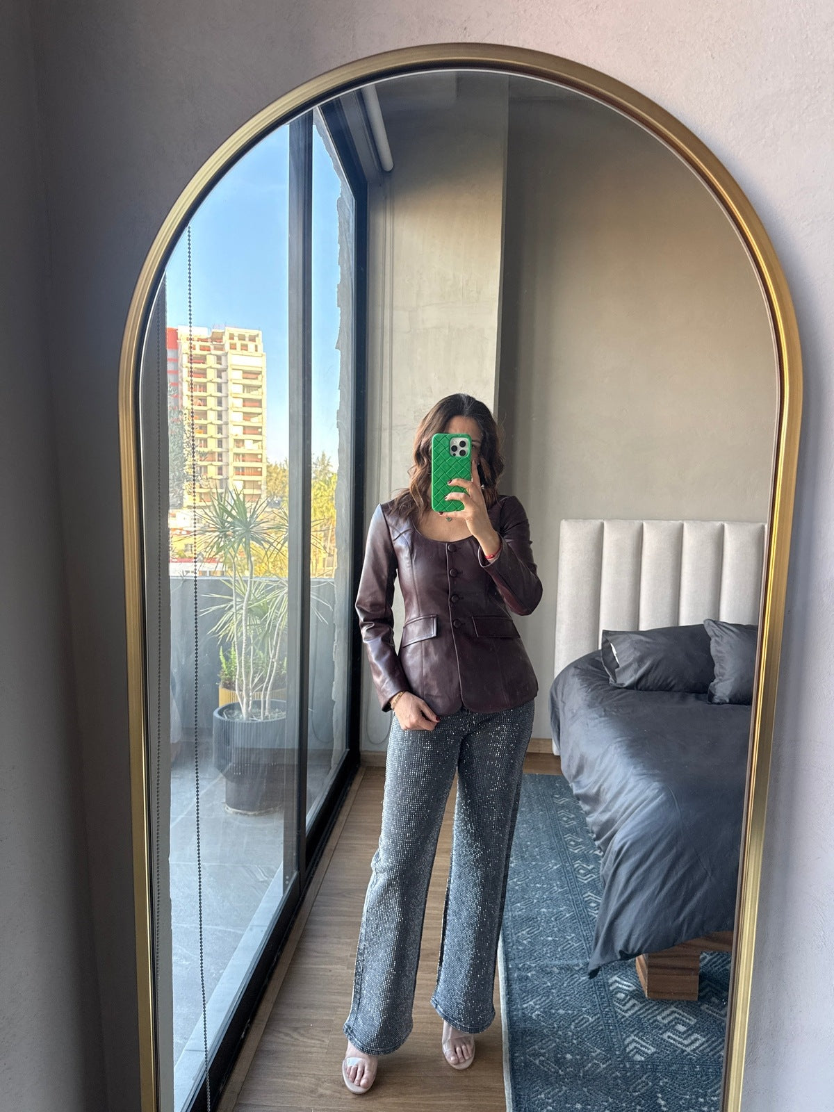 Blusa piel botones manga larga tinta