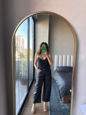 Pantalón barrel faux leather negro