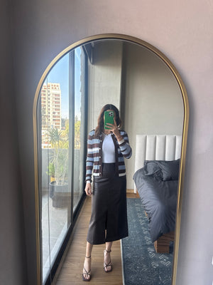 Falda midi tipo piel café