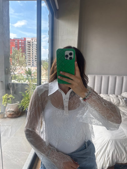 Blusa lace con cuello