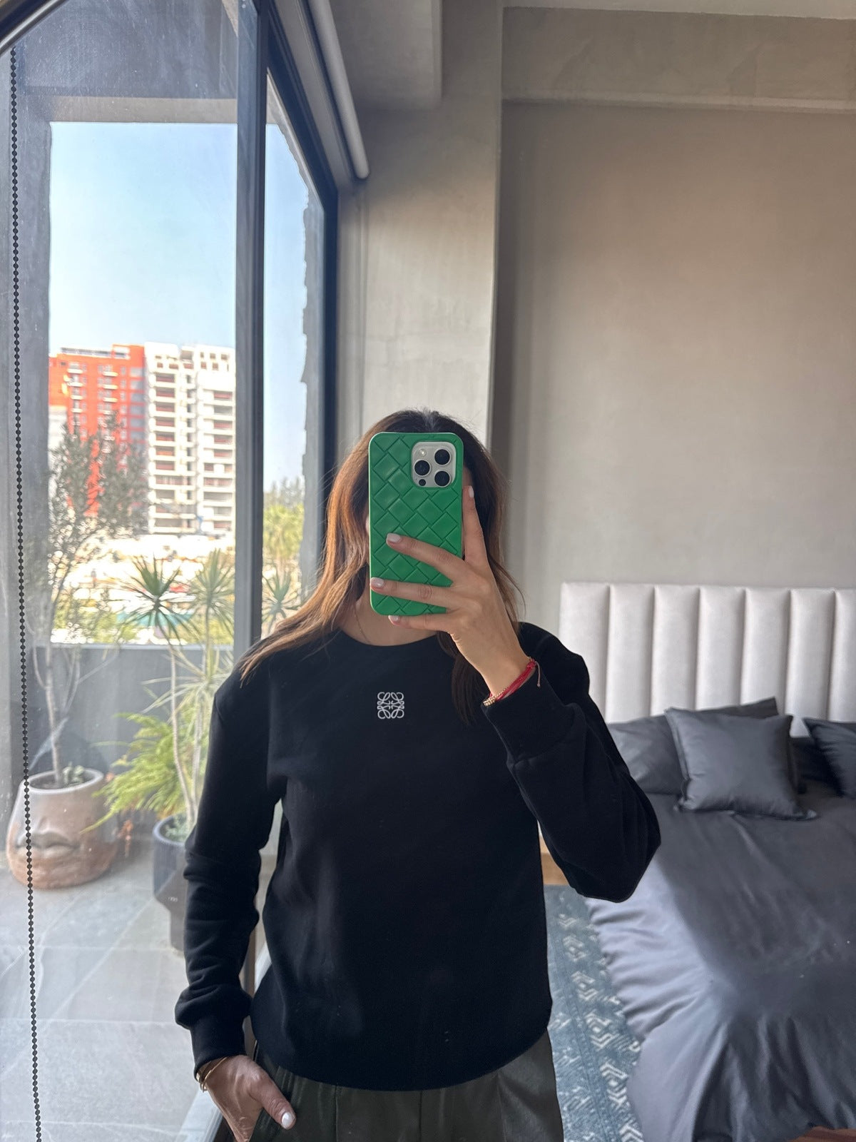 Sudadera logo L negra