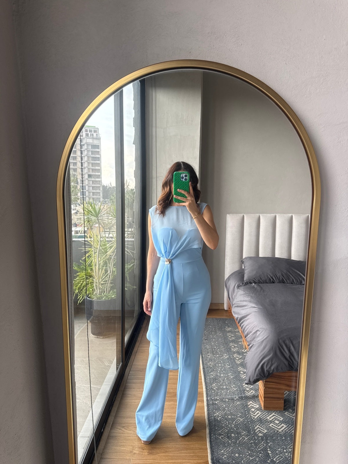 Jumpsuit baby blue con mesh y aplicación metal