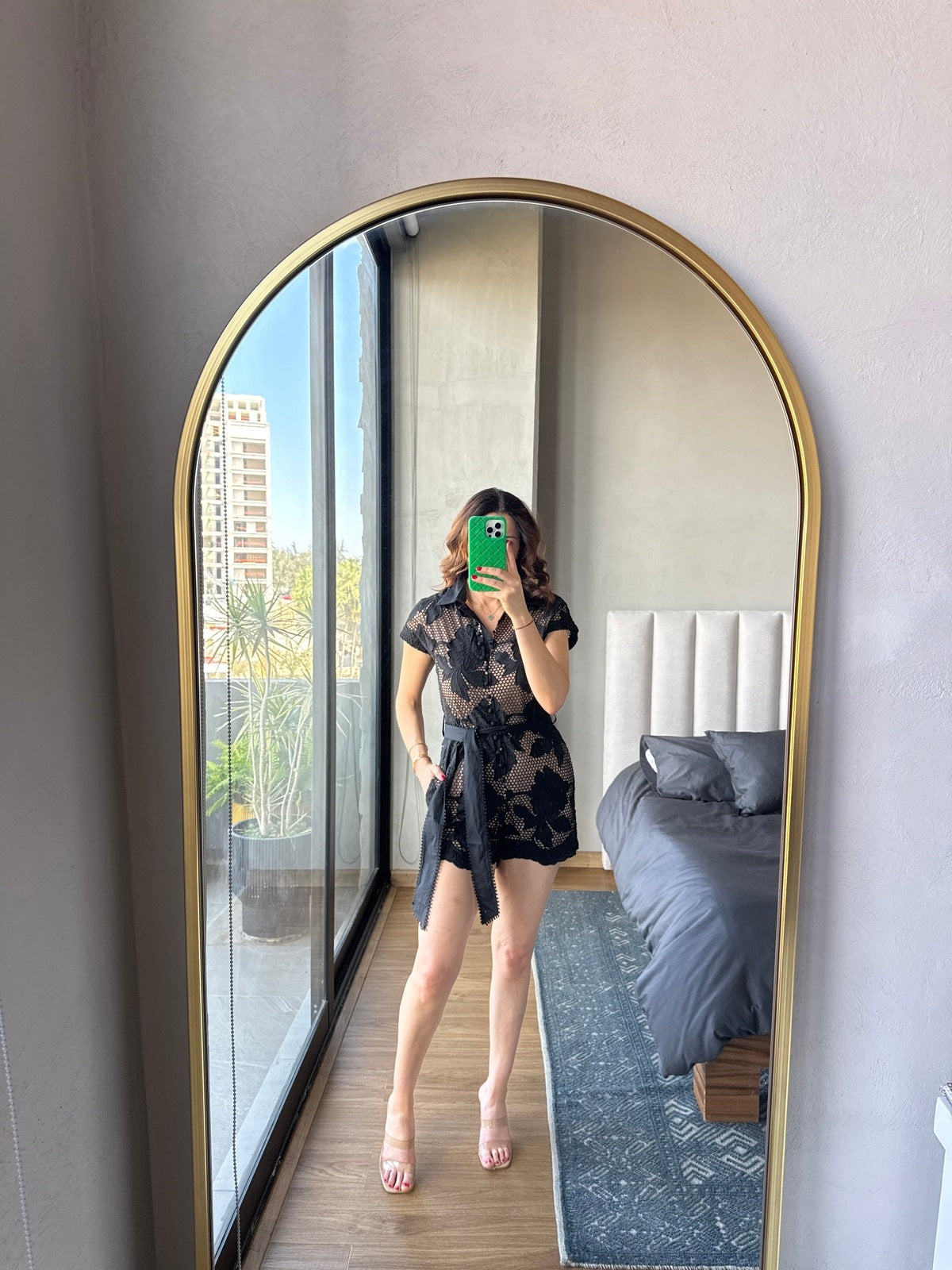 Romper guipiur negro fondo nude