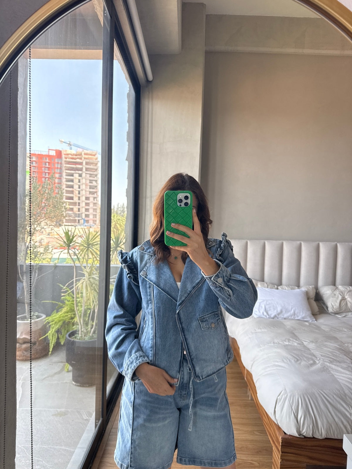 Chamarra denim olan 1.1