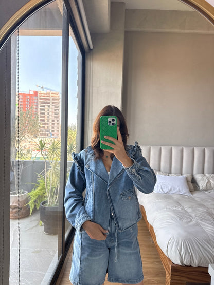 Chamarra denim olan 1.1