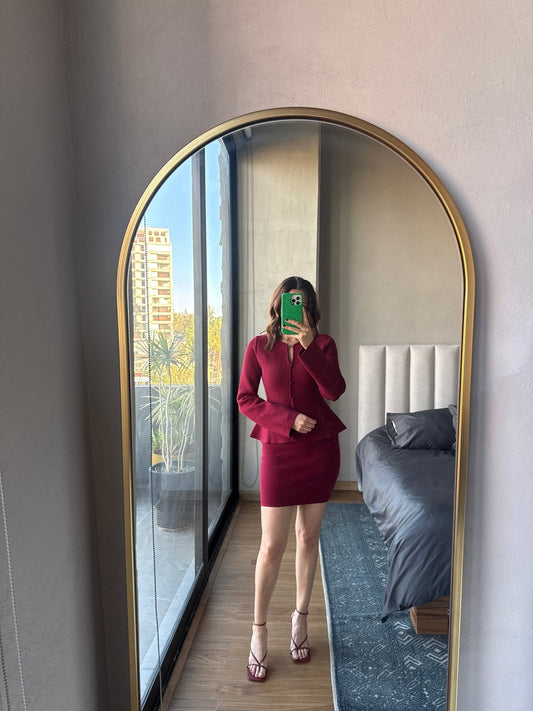 Set tejido blusa botones y falda corta tinta