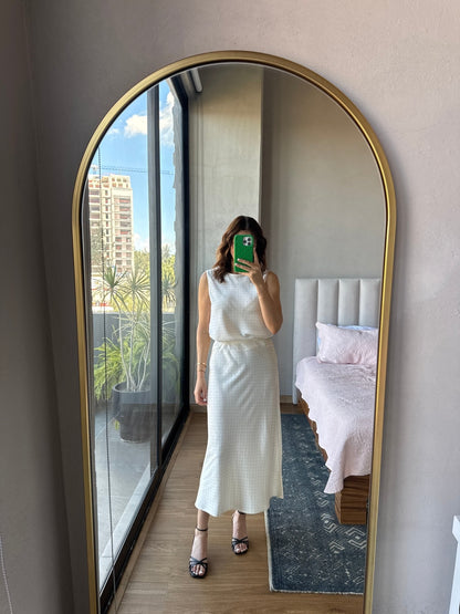 Set blusa y falda crema con detalle lunares