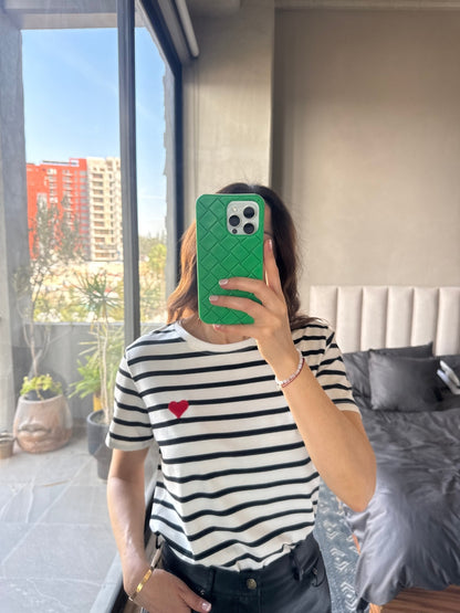 Tshirt rayas negra con corazon