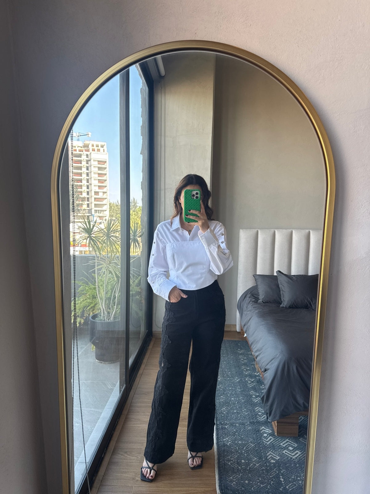 Jeans con lace lateral negro