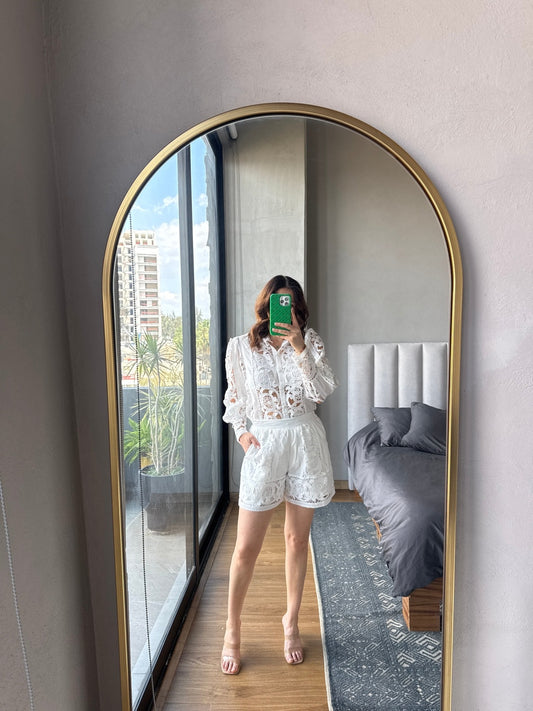 Set blusa y short detalle gipiur blanco
