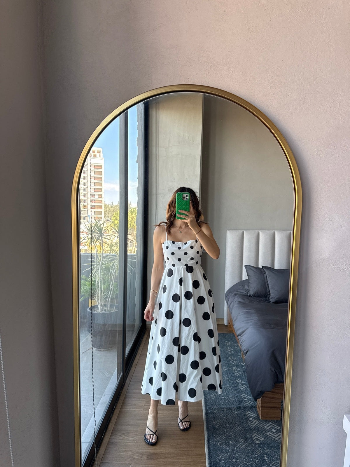 Vestido midi lunares