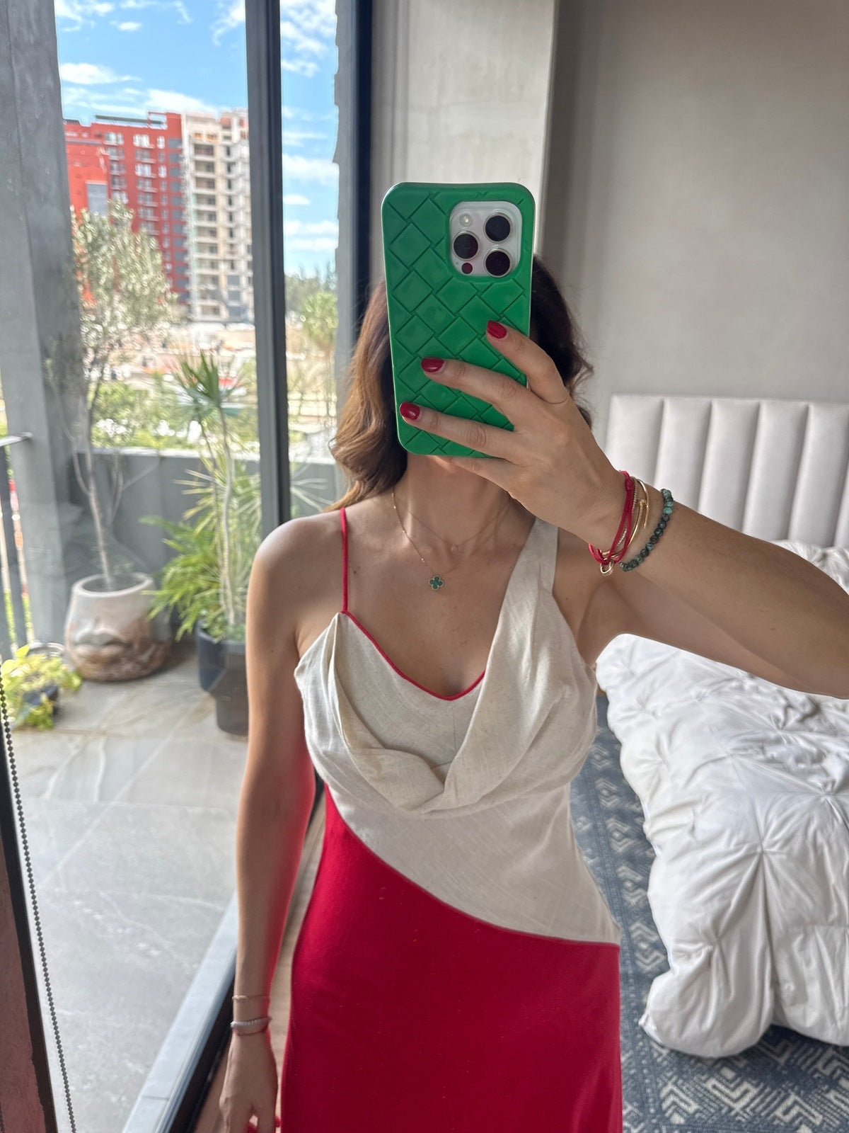 Vestido maxi bicolor avena con rojo