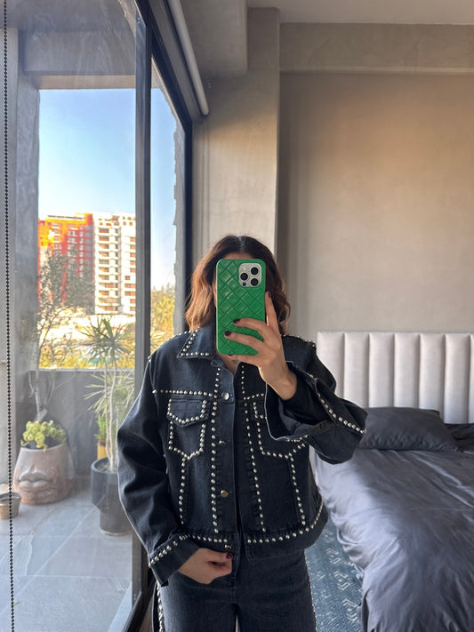 Chamarra studs denim gris