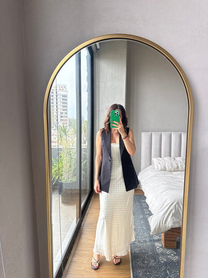 Vestido midi crema lunares