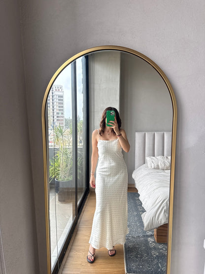 Vestido midi crema lunares