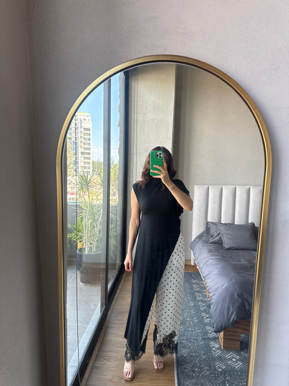 Blusa larga asimétrica negra