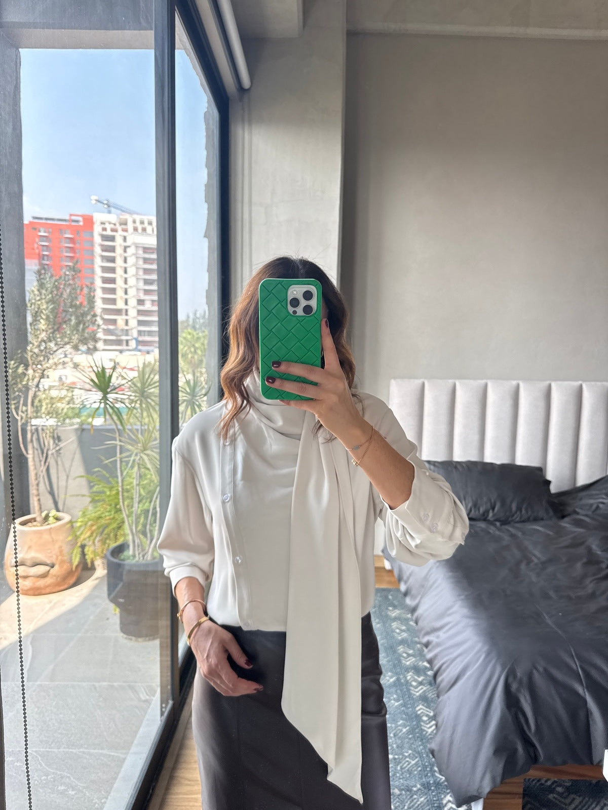 Blusa botones con detalle cuello ivory