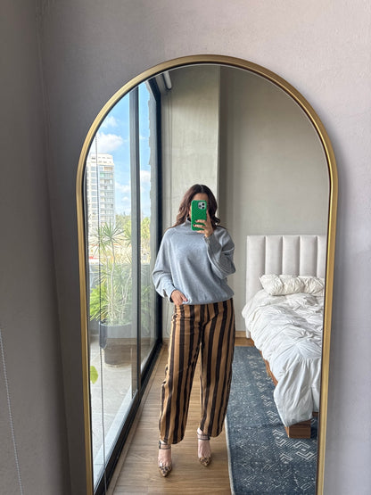 Sweater cuello cierres gris