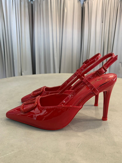 Dupes pointy heel valentino rojo