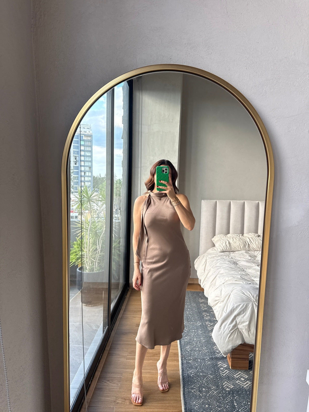 Vestido halter moka
