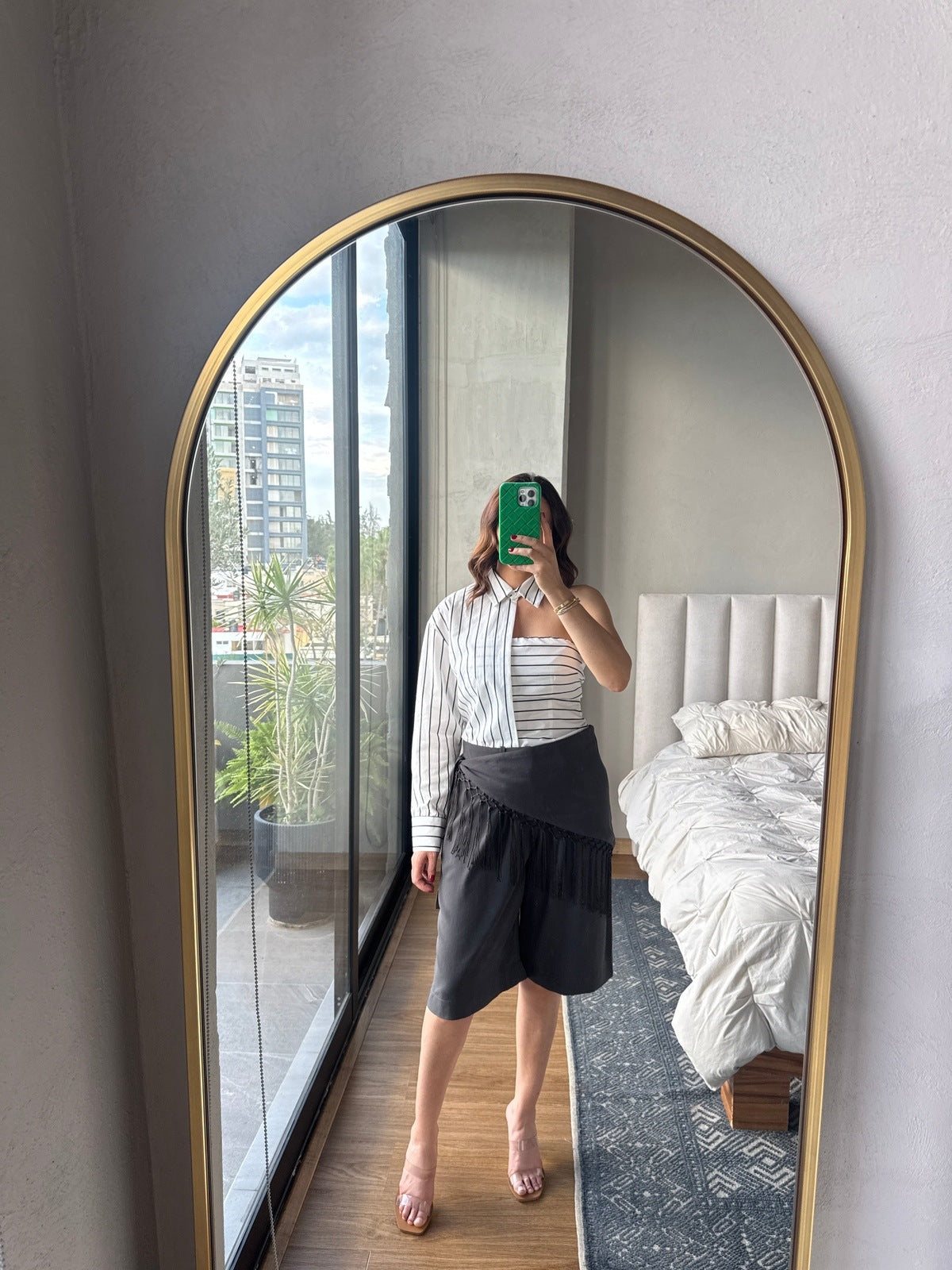 Blusa one shoulder rayas