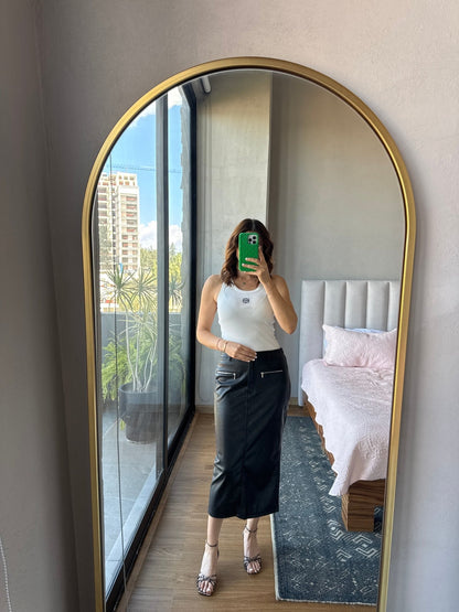 Falda lápiz detalle cierres