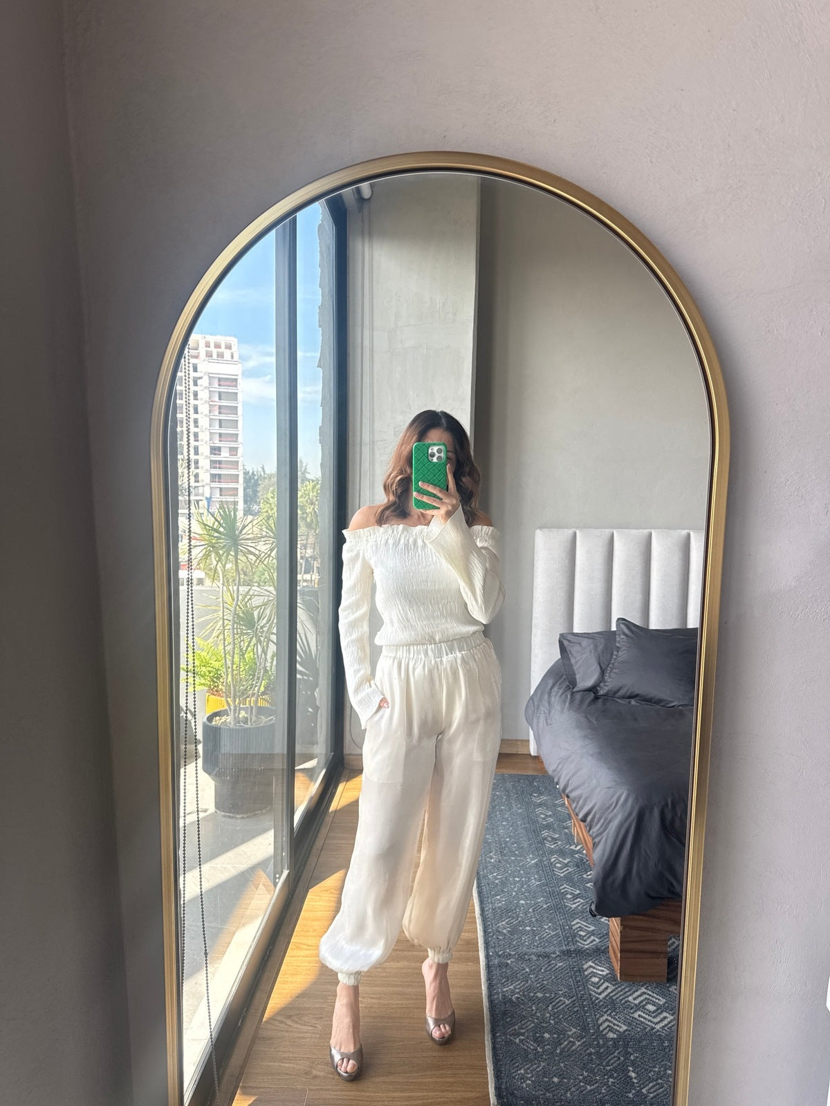 Pantalón satín globo ivory