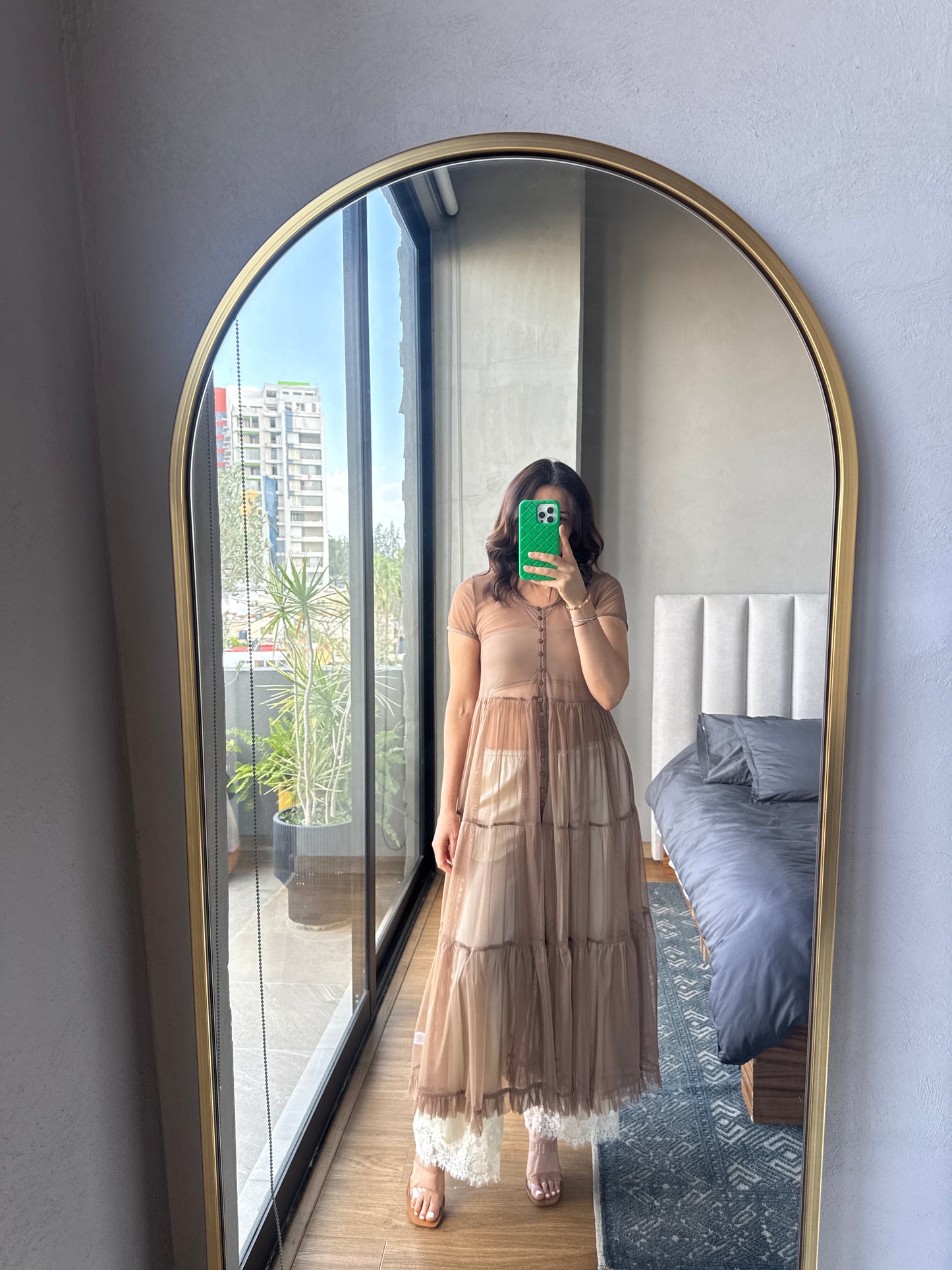 Blusa larga tul camel