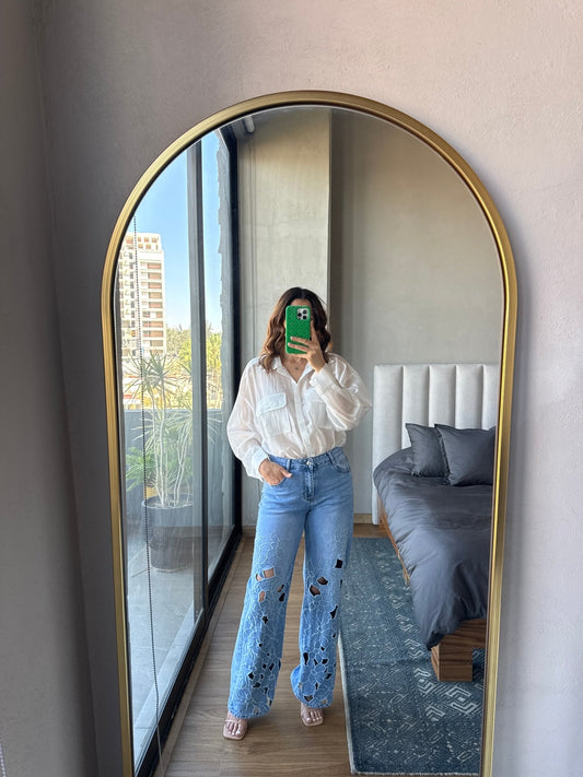 Jeans corte laser flor