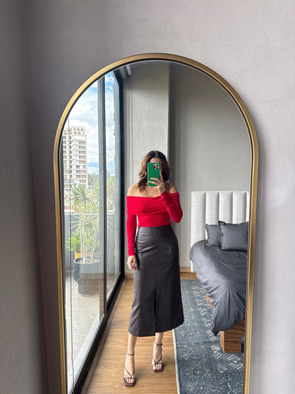 Blusa tejida off shoulder roja