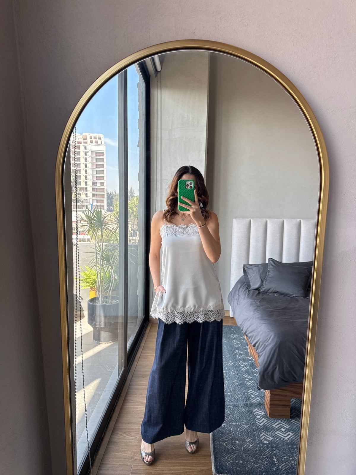 Blusa tirantes lace taupe