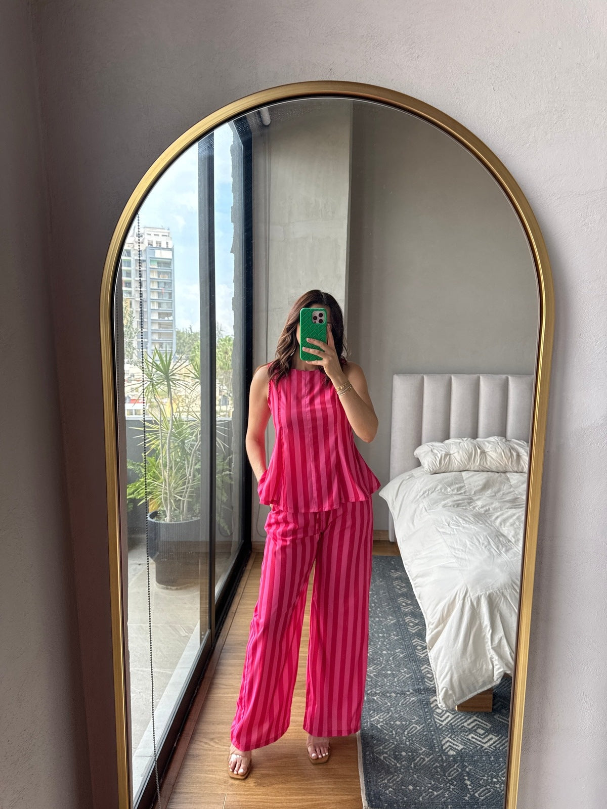 Set blusa y pantalón barrel rayas rojo y rosa