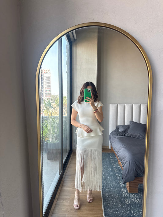 Set blusa sin mangas y falda tiras crema