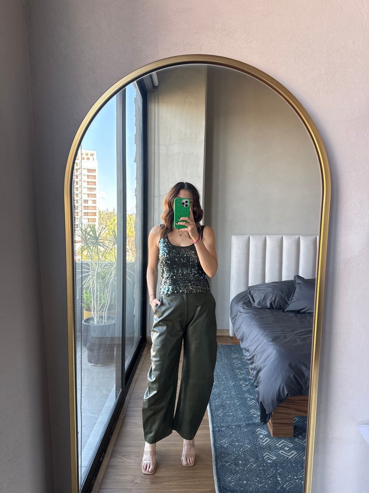 Blusa sin mangas lentejuelas verde