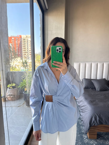 Blusa manga con detalle piel azul