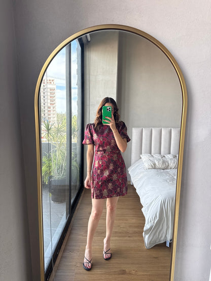 Vestido corto tafeta flores