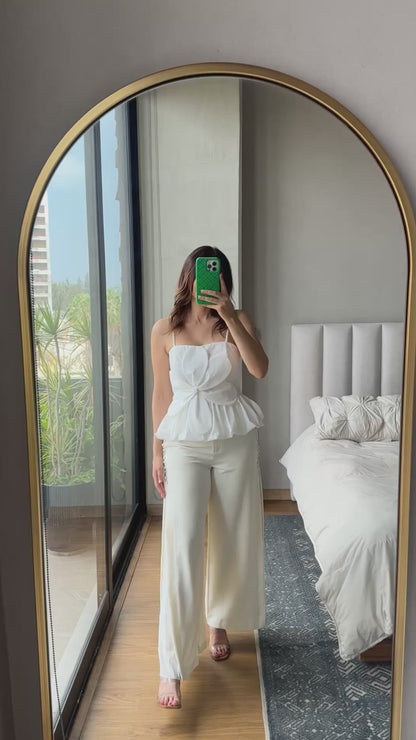 Blusa tirantes flor blanca