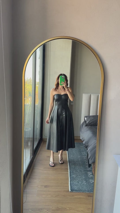 Vestido strapless tipo piel