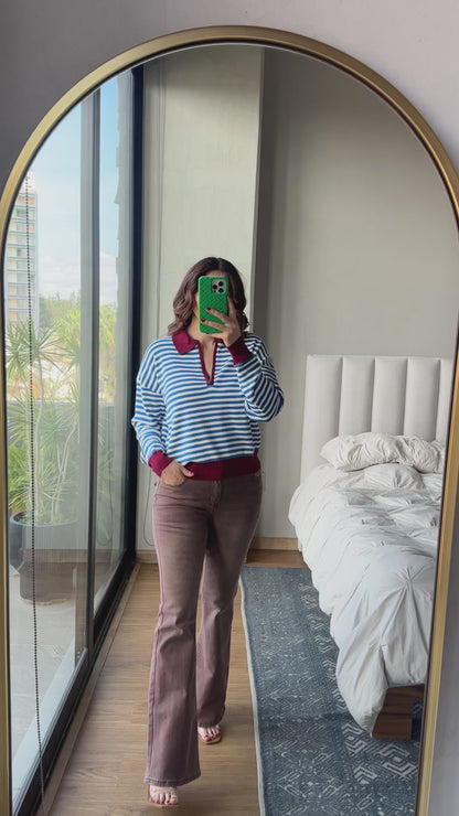 Blusa polo cierre rayas con cuello azul