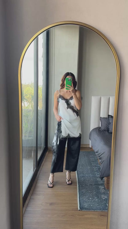 Blusa tirantes lace blanca con negro