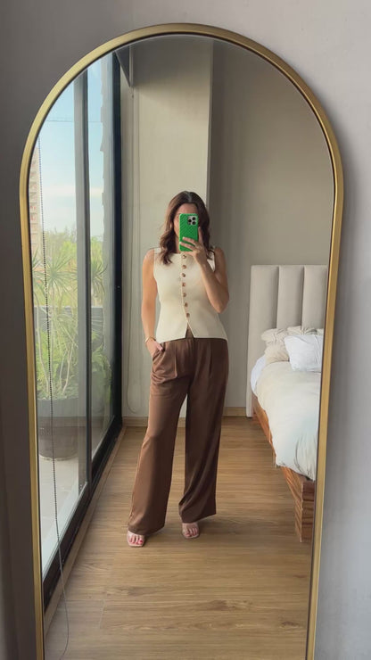 Pantalón pierna ancha satín café