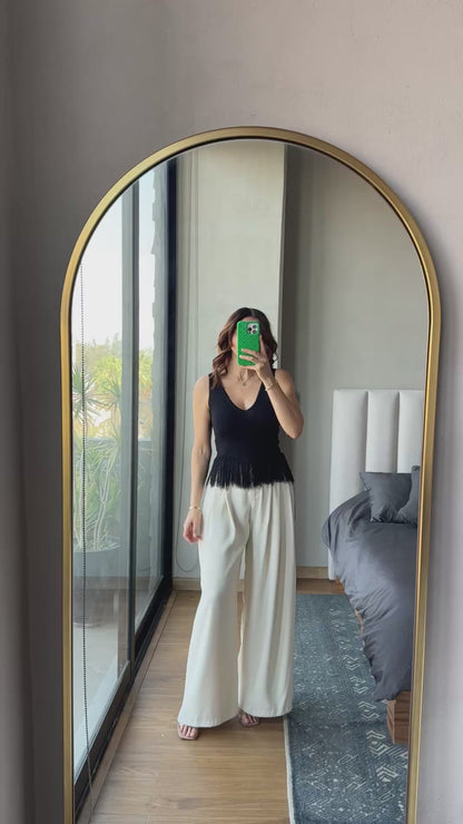 Blusa sin mangas tejida con flecos negra