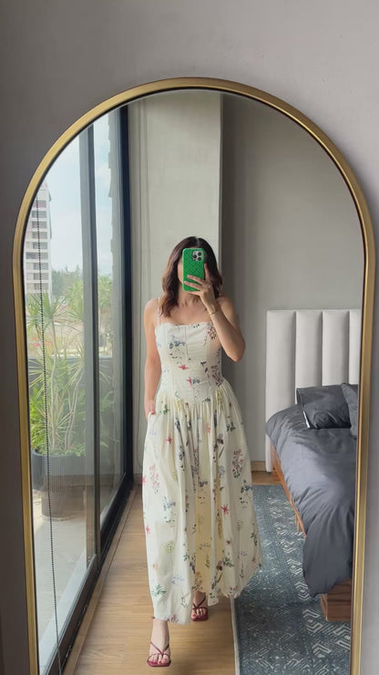 Vestido midi crema flores