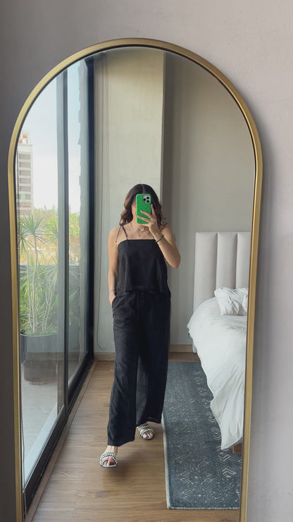 Set blusa tirantes y pantalón negro