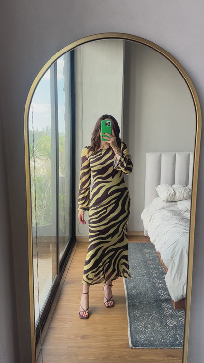 Vestido maxi print zebra amarillo y café
