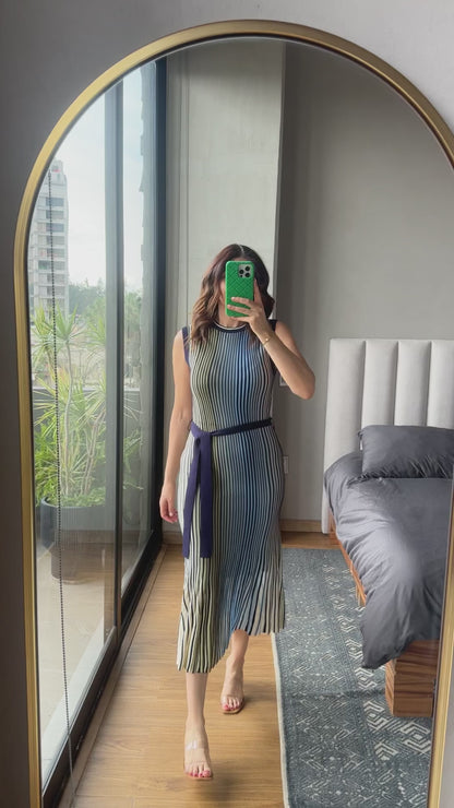 Vestido midi rayas verticales tejido