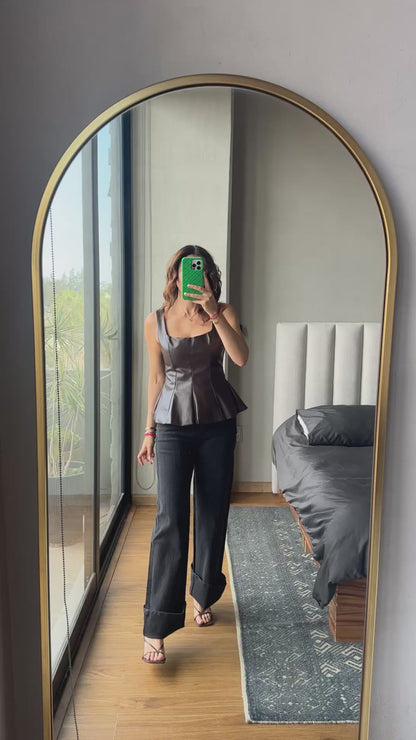 Blusa sin mangas tipo piel café