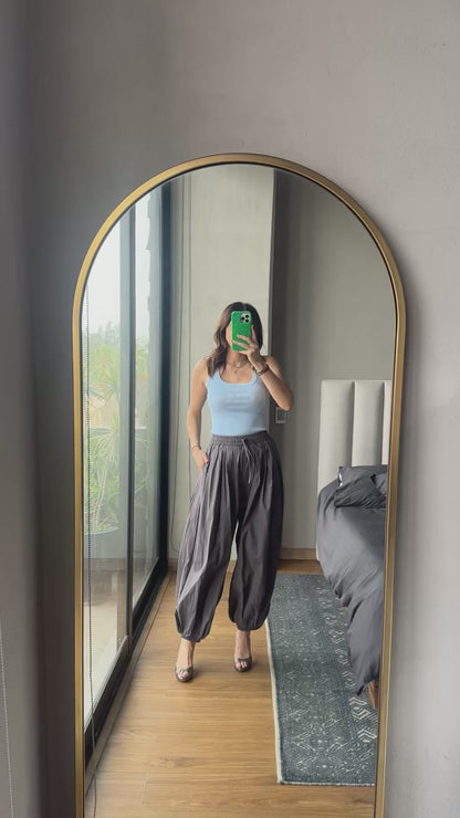 Pantalón globo gris