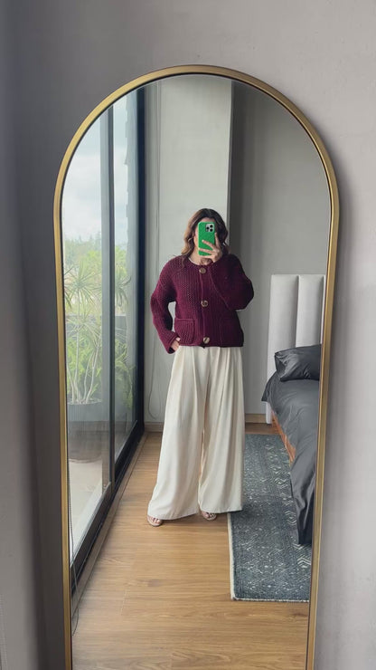 Sweater tejido botones dorados tinto